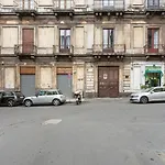 Catania Central Apartment With Terrace- Casa Mariella